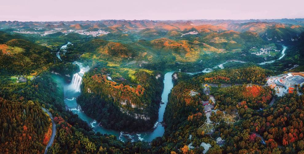贵州:推动文旅深度融合 打造世界级旅游目的地