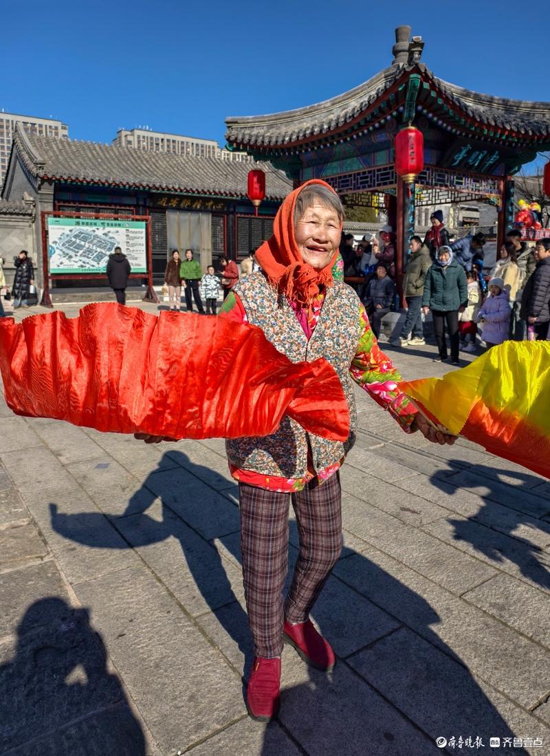 锦绣中国年|古城里的“中国年”:新老民俗交融 年味儿分外足