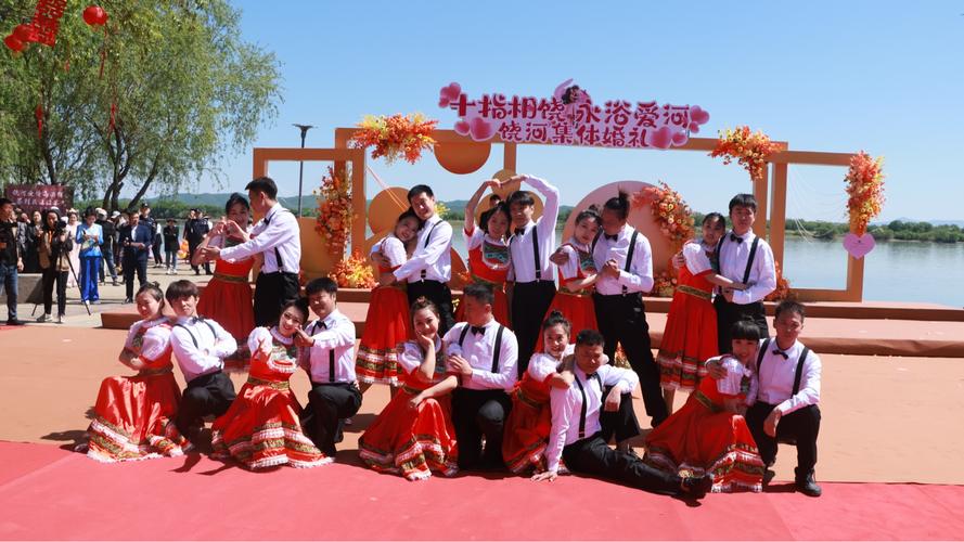 第二届中国·饶河“东北黑蜂节”启幕