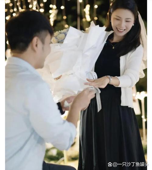 恭喜!奥运冠军何可欣在长沙被求婚!