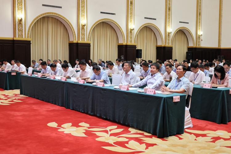 新时代航空工业高质量党建工程实施一周年座谈会召开